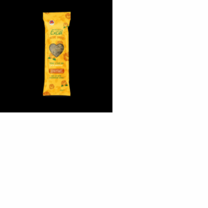 Our Excel Forage & Feast Hay Bar with Marigold is perfect for your rabbits, guinea pigs, or chinchillas. Topped with tasty Marigold, it’s made with natural ingredients and is great for handfeeding.